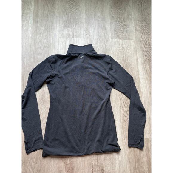Brooks Women's 1/4 Zip Running pullover, Black, Long Sleeve, Women's size Small - Picture 5 of 6